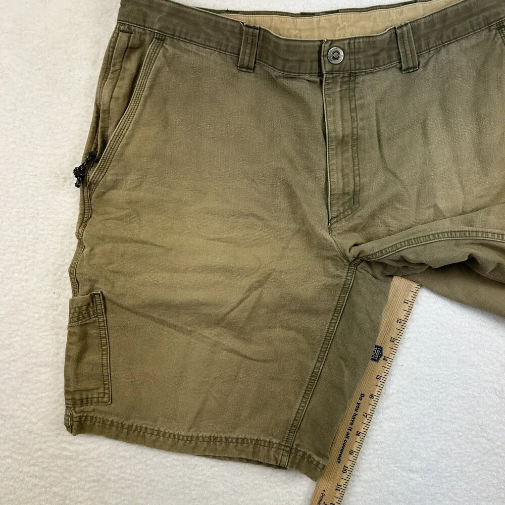 Columbia cargo shorts